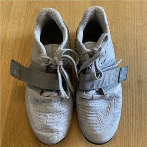 Nike Romaleos 3 XD Wolf Grey Weightlifting Shoes Lifters